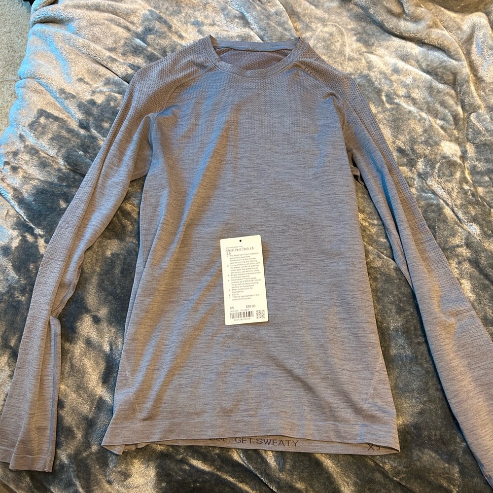 Lululemon Metal Vent 2.0